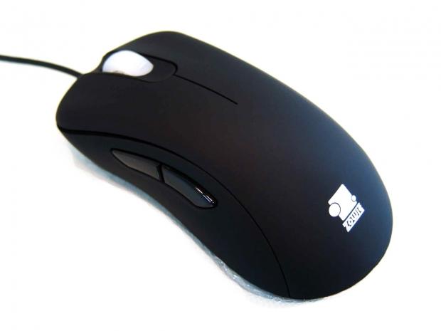 zowie_gear_ec1_evo_black_competitive_gaming_mouse_review