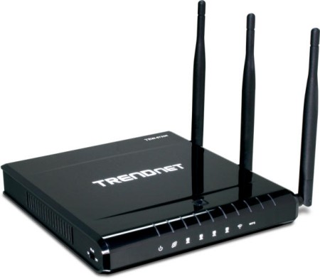 TRENDnet Demonstrates the Extreme Dual Band Wireless N Gigabit Router