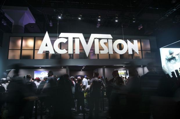 activision-made-3-36-billion-from-microtransactions-in-2019_4355